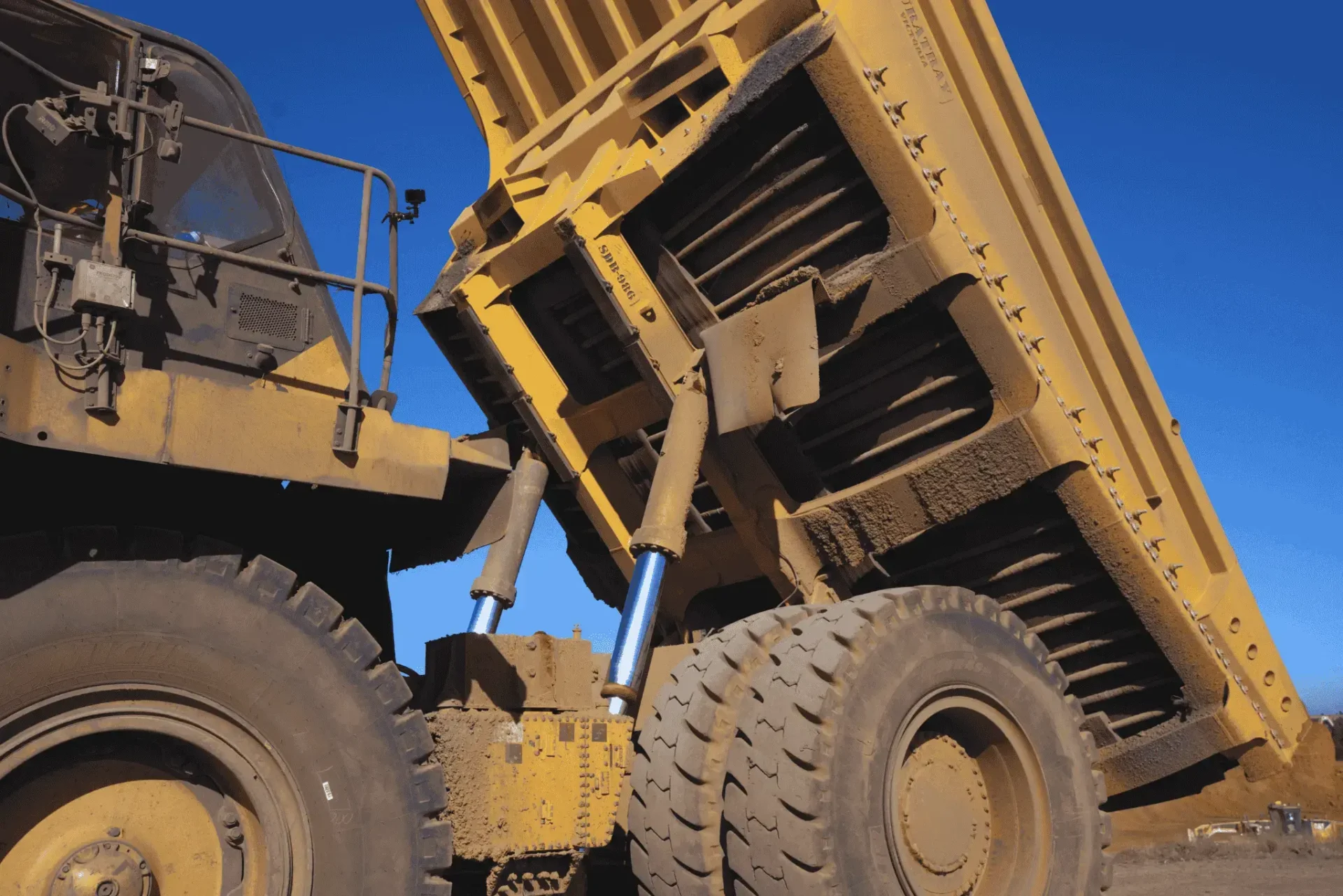 The Suspended Dump Body in operation